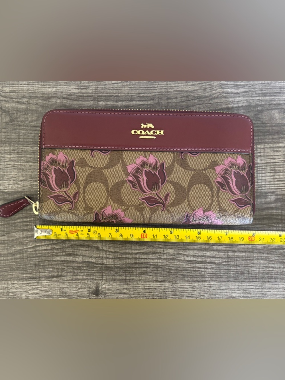 Coach Accordion Zip Wallet in Signature Canvas with Desert Tulip Print - Picture 14 of 14